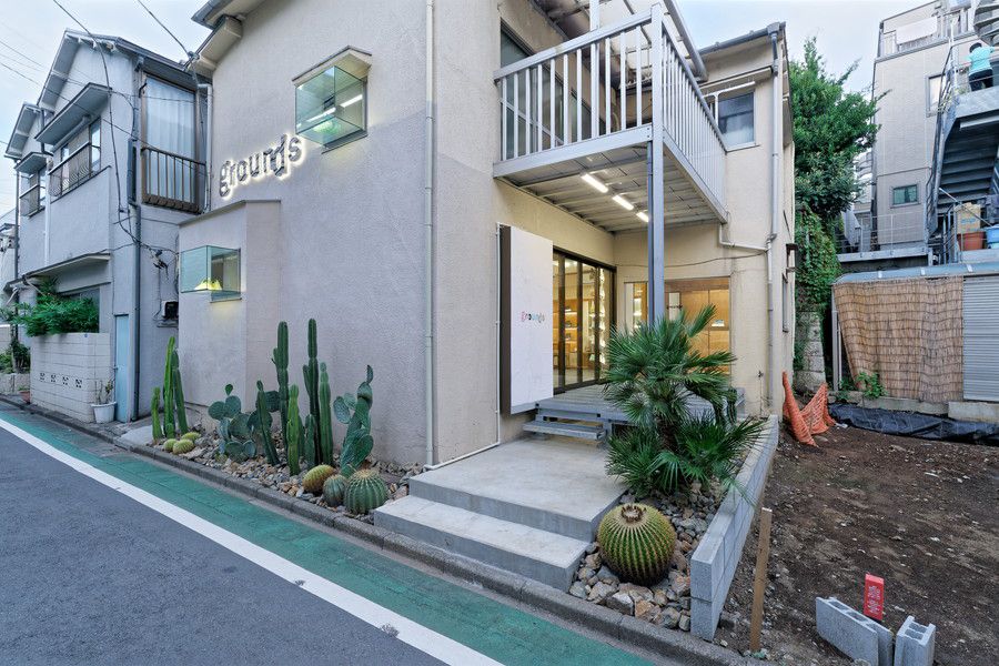 グラウンズ 原宿 grounds STORE 001