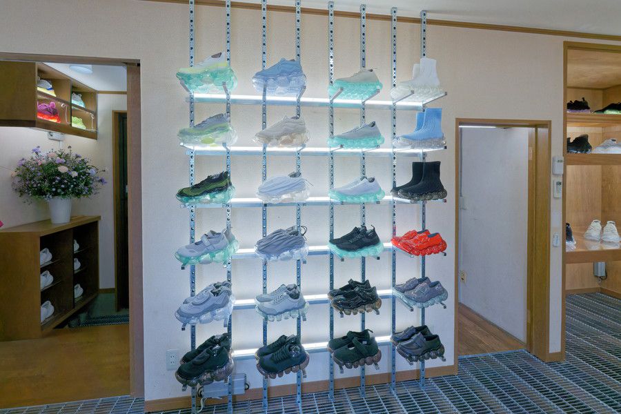 グラウンズ 原宿 grounds STORE 001の店内の様子