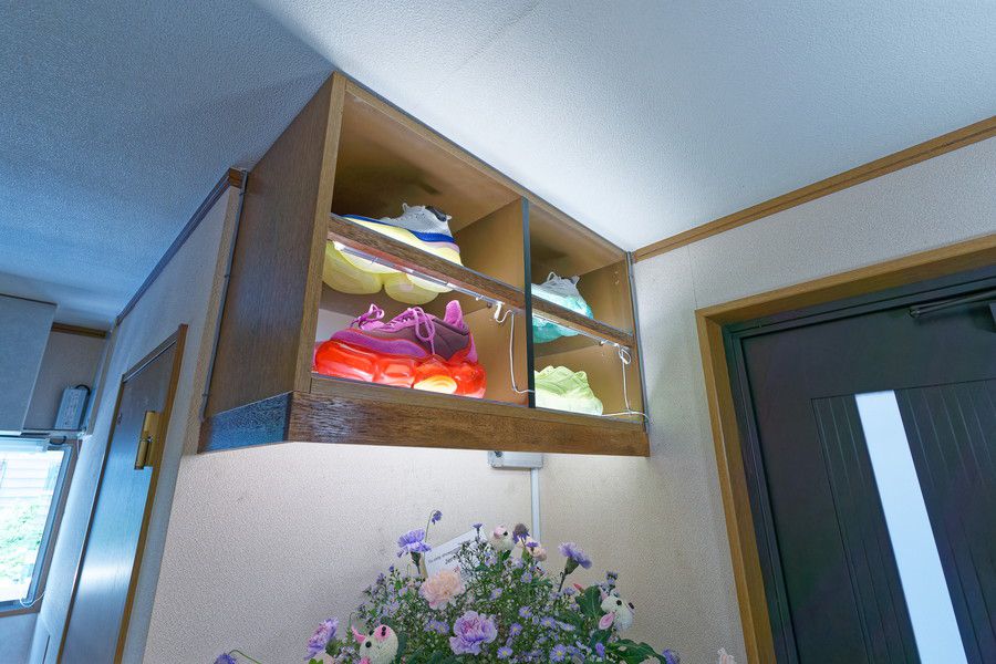 グラウンズ 原宿 grounds STORE 001の収納スペースを活かした展示