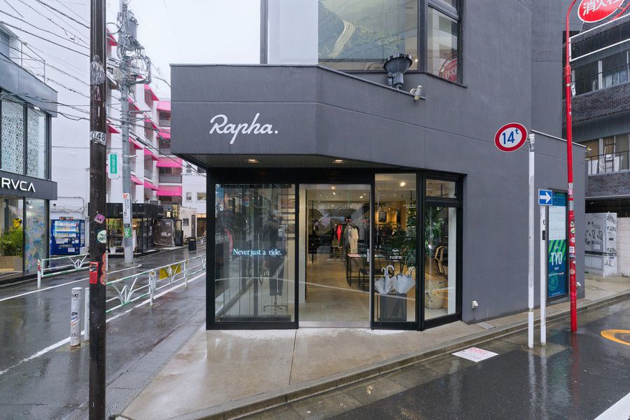 Rapha(ラファ)東京 原宿 移転 キャットストリート
