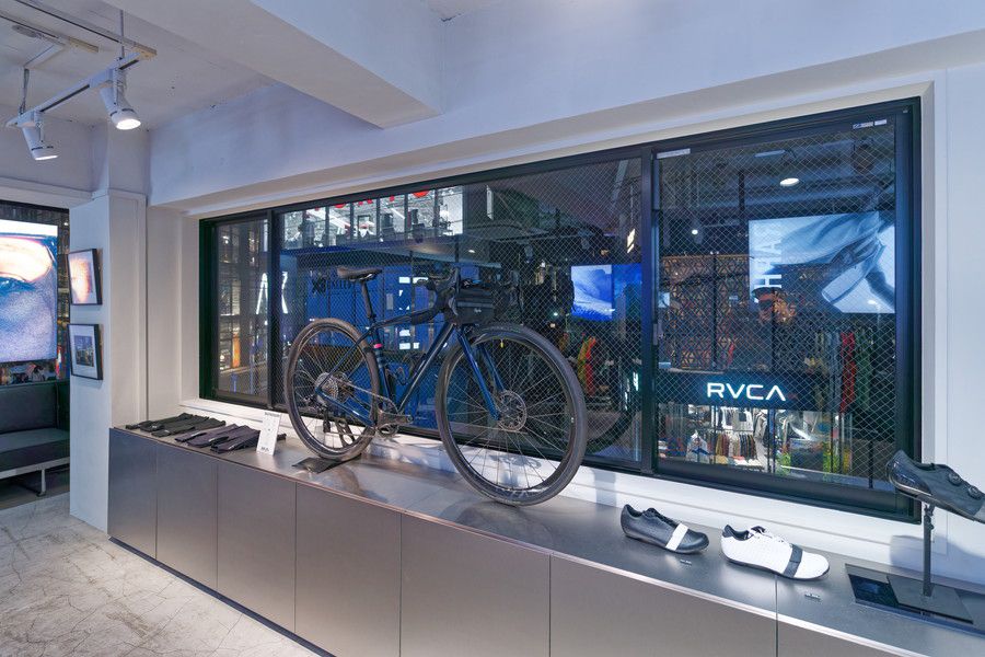 Rapha(ラファ)東京のバイクのディスプレイ