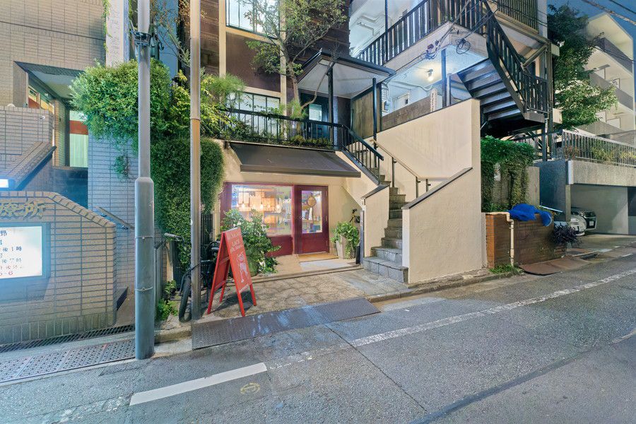 THE LACE CENTER(ザ レース センター) 参宮橋 代々木の外観