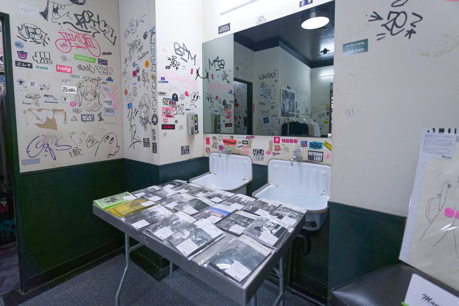 ROKU 青山のポップアップスペースの中の様子