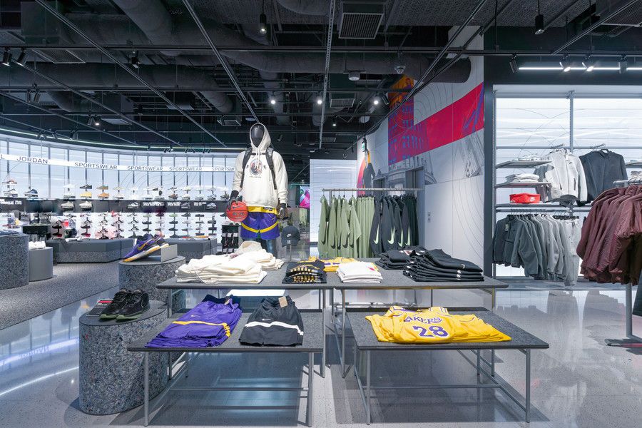 NIKE(ナイキ) 銀座の3Fのバスケットボールのアイテムのコーナー