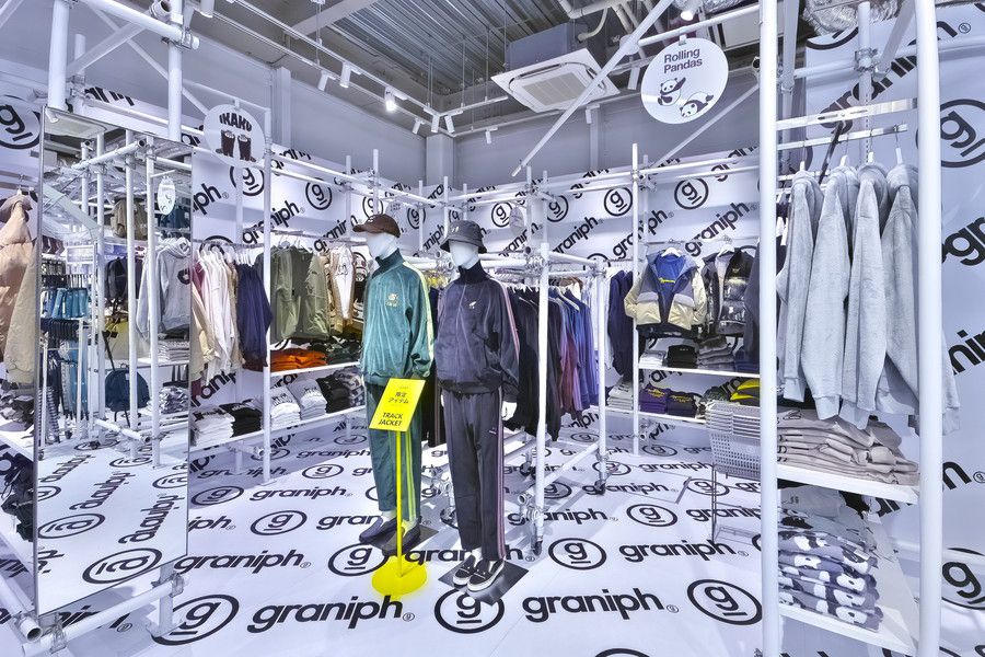 graniph Tokyo(グラニフ 東京)の限定トラックジャケットやパーカーなどのアパレル類