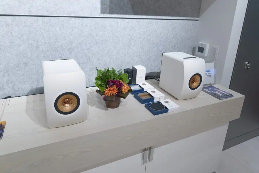 KEF Music Gallery Tokyoのワイヤレススピーカー