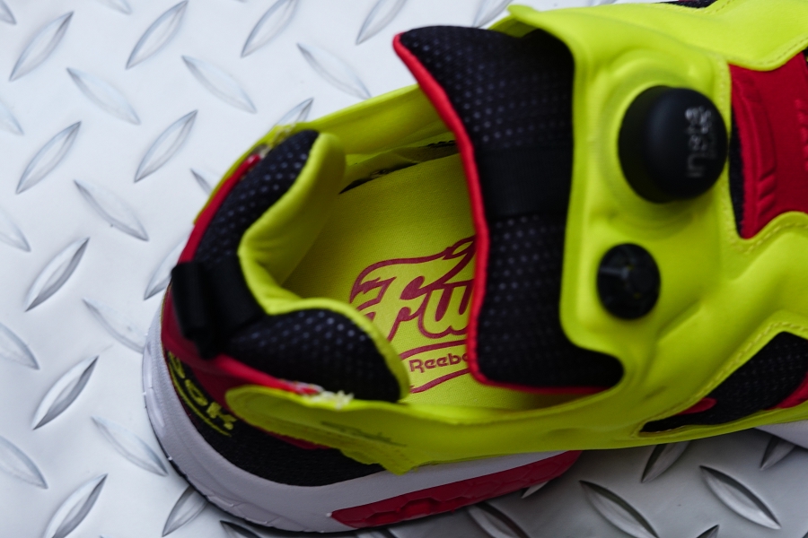 Reebok PUMPFURY OG (リーボック ポンプフューリー)シトロン アッパー・ディテール