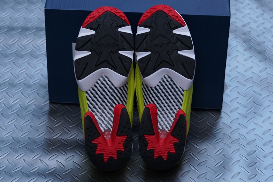 Reebok PUMPFURY OG (リーボック ポンプフューリー)シトロン 全体