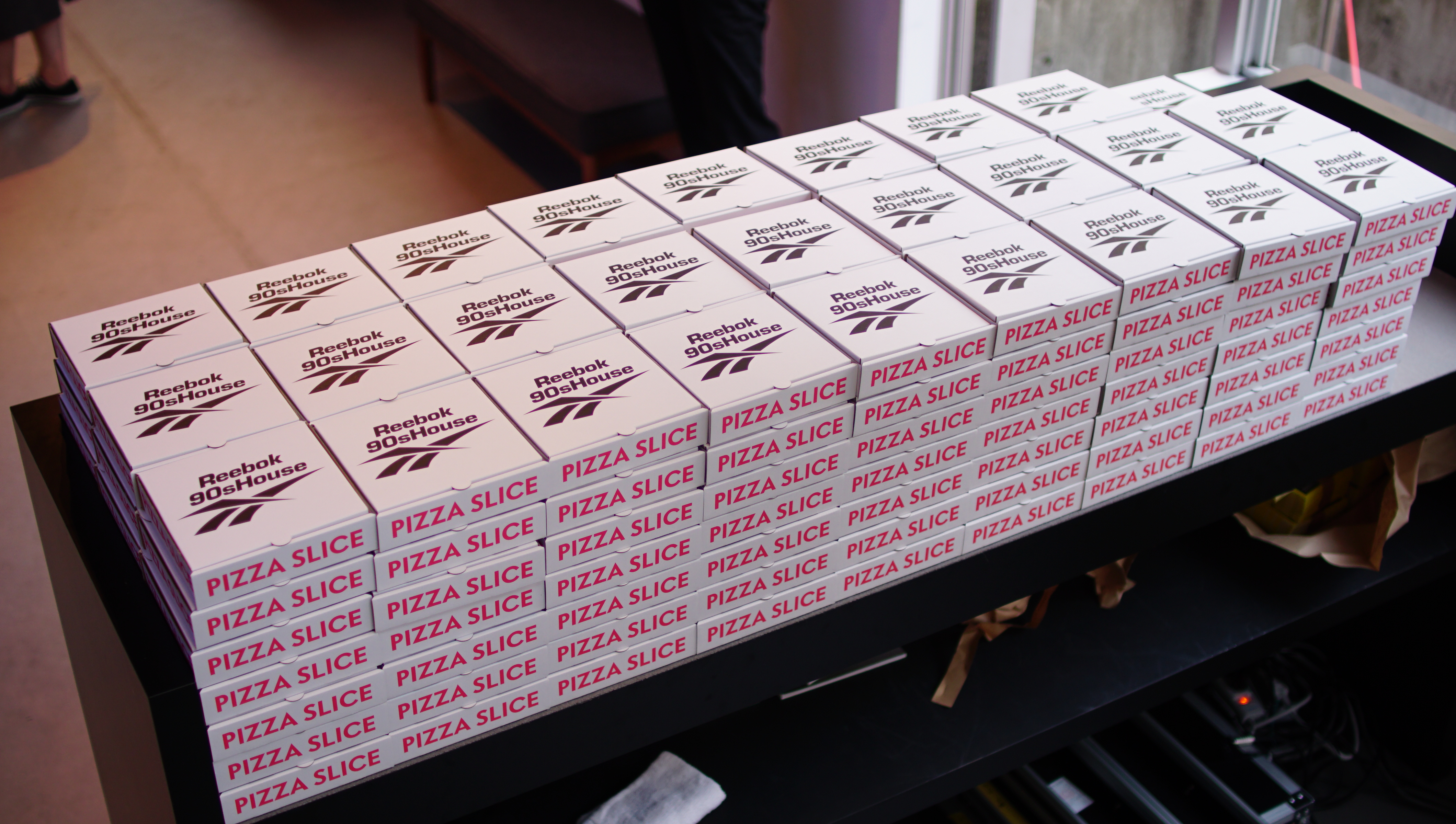 Reebok 90s House リーボック90sハウス ピザスライス PIZZA SLICE