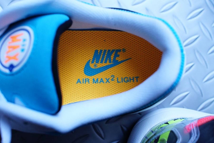 AIR MAX2 LIGHT(エアマックス スクエアライト) atmos ブルーラグーン 比較 ヒール