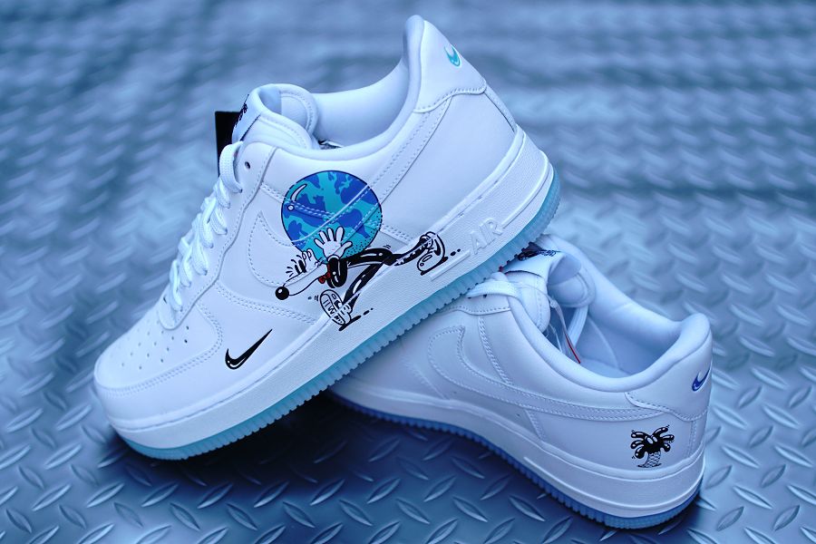 NIKE AIR FORCE 1 EARTH DAY COLLECTION