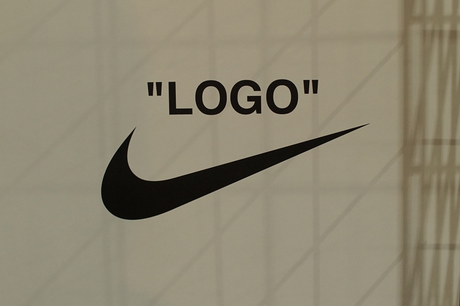 NIKE LAB POP-UP THE TOKYO SPACE ナイキラボ ポップアップ OFF-WHITE アパレル