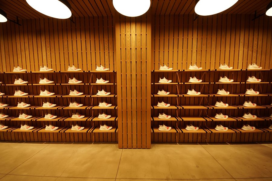 adidas x UNDEFEATED ULTRABOOST release party アディダス アンディフィーテッド ウルトラブースト リリースパーティ ディスプレイ