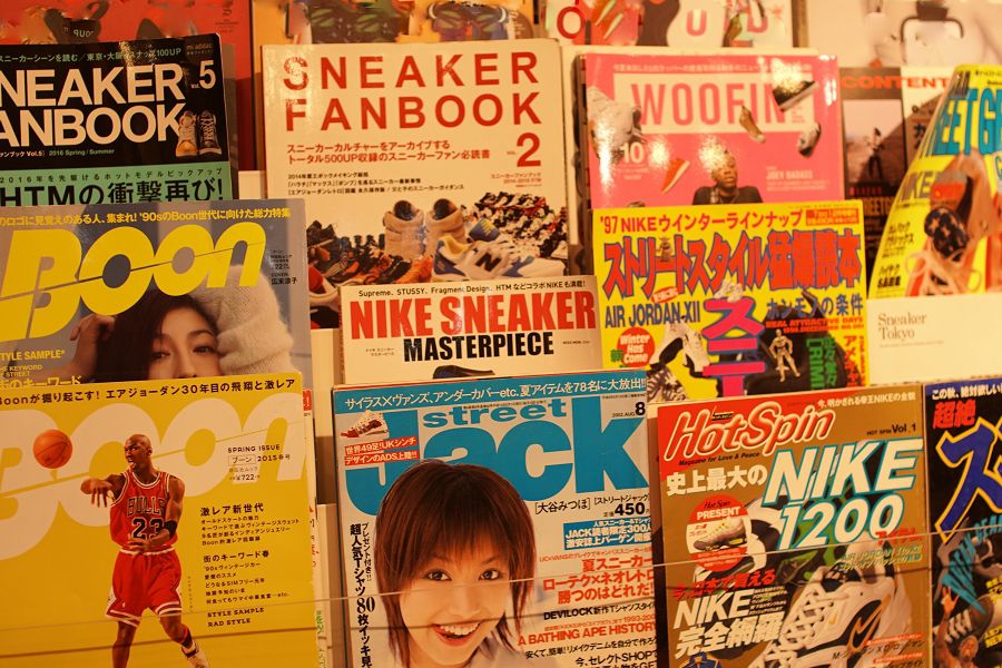 2nd STREET POP-UP NIKE ARCHIVE (セカンドストリート ポップアップ ナイキ アーカイブ) フォトレポート 90年代 ストリートファッション 雑誌