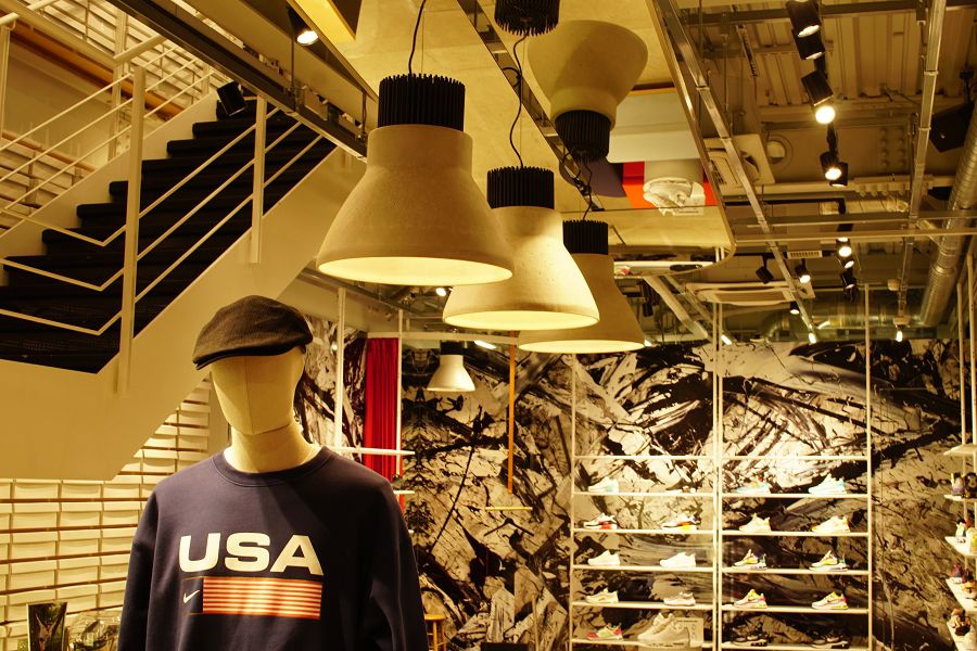 キックスラウンジ 表参道(Kicks Lounge Omotesando) リニューアル 7月 アパレル