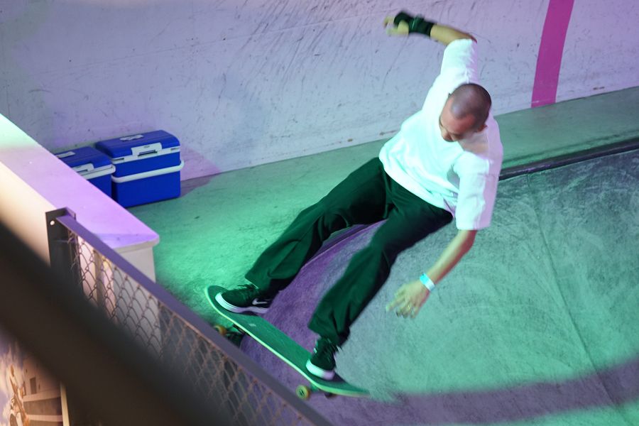 Nike SB dojo(ナイキ SB ドージョー)トリック ランプ バーチカル