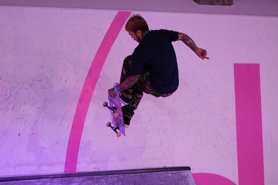 Nike SB dojo(ナイキ SB ドージョー)トリック ランプ バーチカル