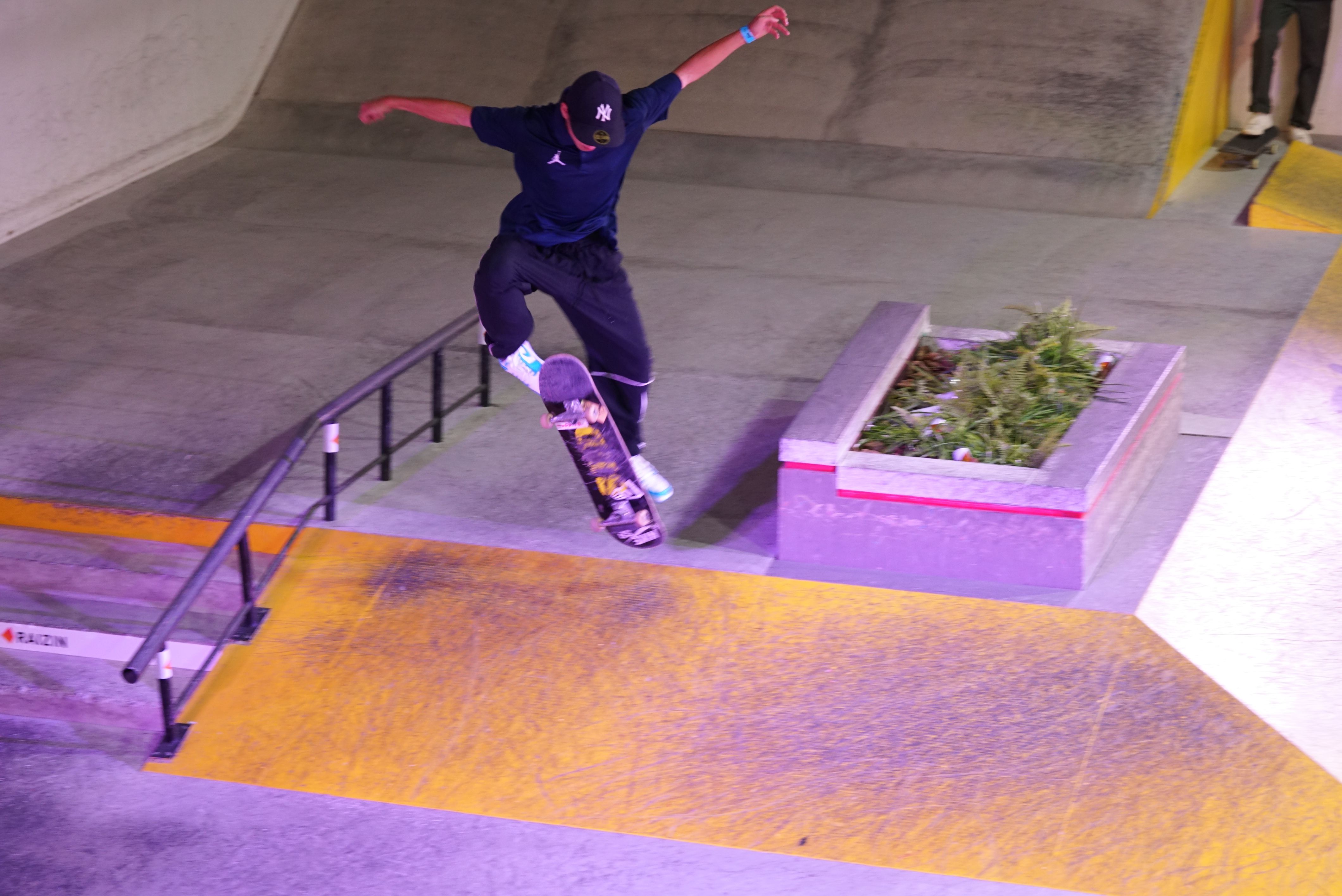 Nike SB dojo(ナイキ SB ドージョー)トリック バンク