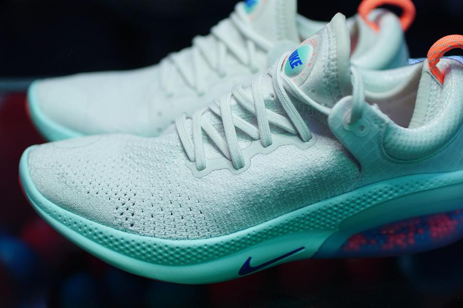 NIKE JOYRIDE RUN FLYKNIT (ナイキ ジョイライド ラン フライニット) アッパー