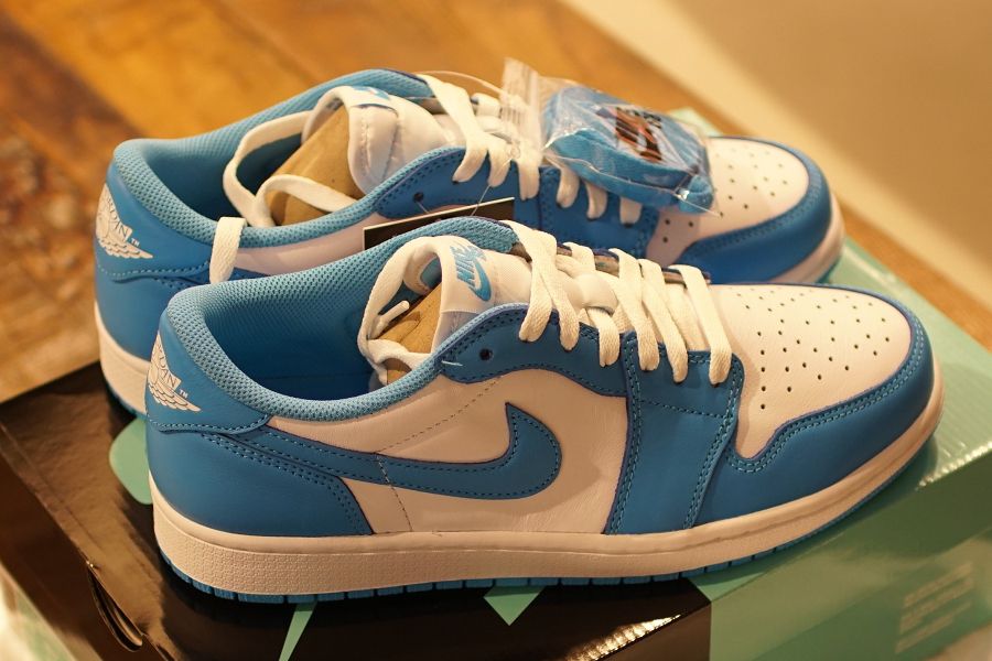 NIKE AIR JORDAN1 UNC ノースカロライナ US9.5ジョーダン