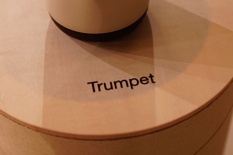 グラスサウンドスピーカー ソニー LSPX-S2 トランペット