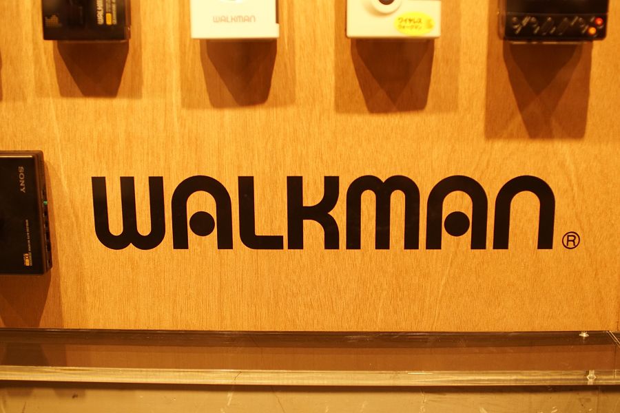 WALKMAN IN THE PARK WALKMAN(ウォークマン) ロゴ 2