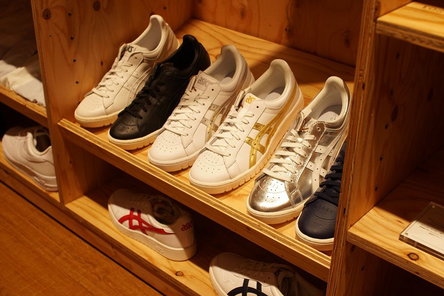 山男フットギア リニューアルオープン 2F ASICS TIGER(アシックスタイガー)