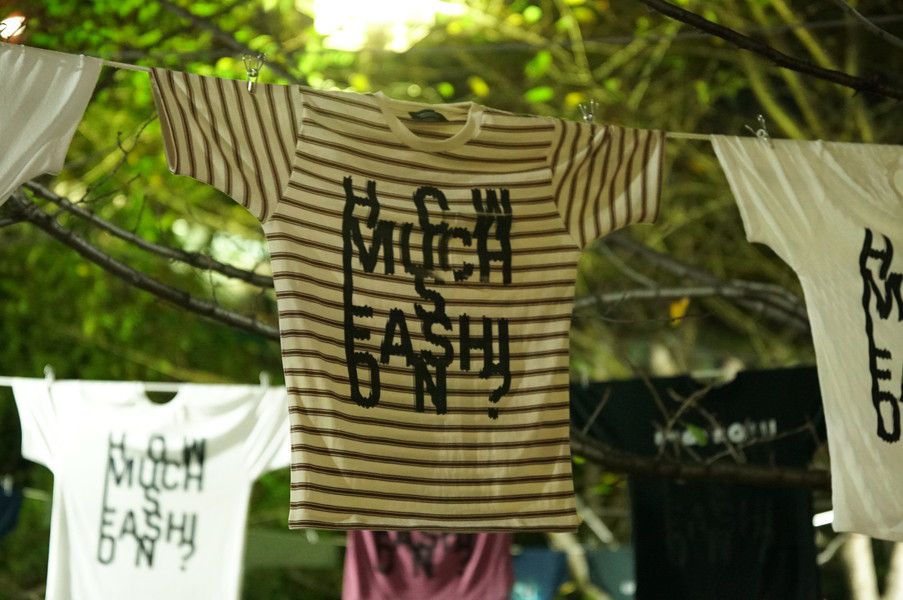 0円Tシャツ「HOW MUCH IS FASHION?」ラインナップ