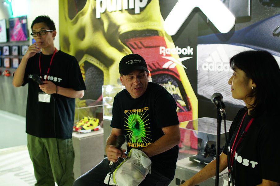 スティーブン・スミス (Steven Smith) トークセッション