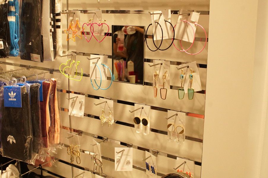 アクセサリー類 アトモス ピンク フラッグシップ 原宿 (atmos pink flagship Harajuku)