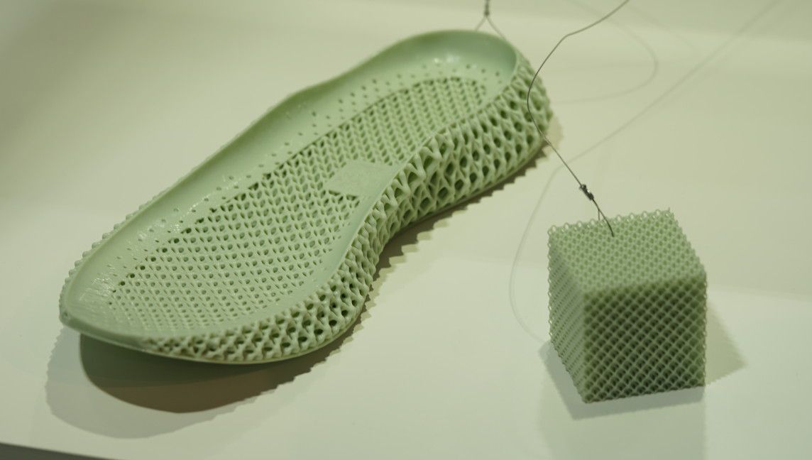 アディダス アルファエッジ4D アトモスコン(atmoscon) vol.6 @渋谷ヒカリエ