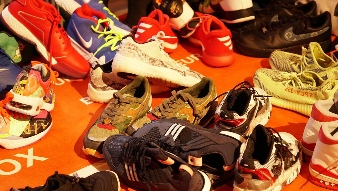 TOWERBOX(タワーボックス) ブース レアスニーカー