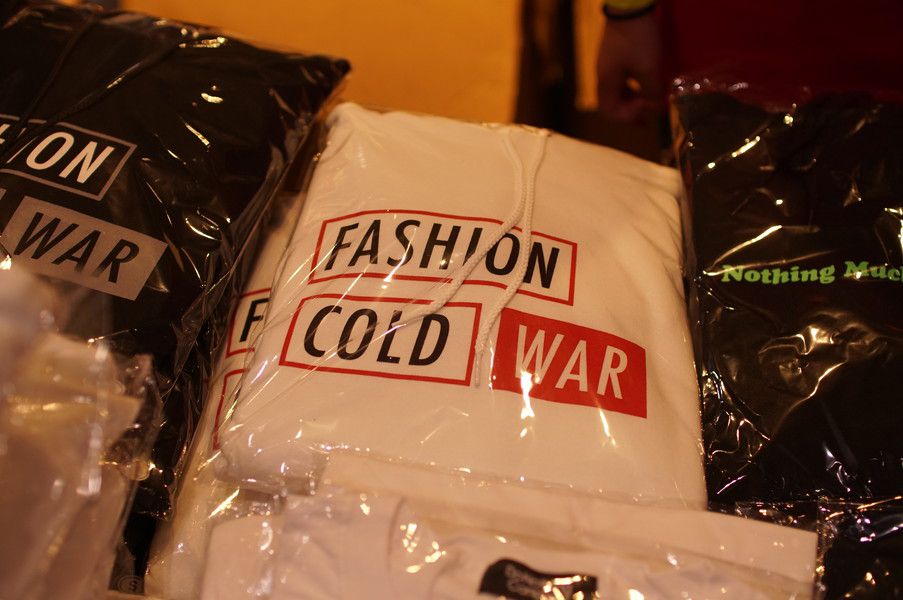 Do Nothing Congress (ドゥ ナッシング コングレス) FASHION COLD WAR