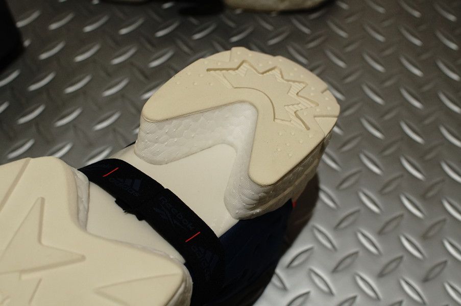 Reebok INSTAPUMP FURY BOOST prototype (リーボック インスタポンプ フューリー ブースト プロトタイプ) ULTRABOOST(ウルトラブースト) スプリットソール ヒール