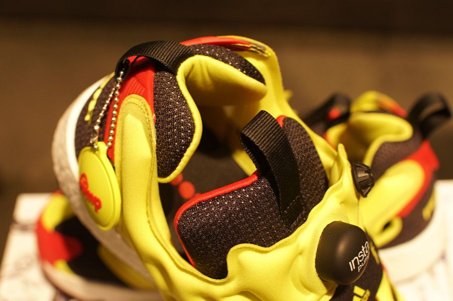 インスタポンプ フューリー ブースト シトロン ファーストカラー(Instapump Fury BOOST citron) シュータン 履き口
