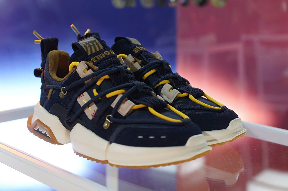 LI-NING TITAN for atmos(リーニン タイタン アトモス) ネイビー