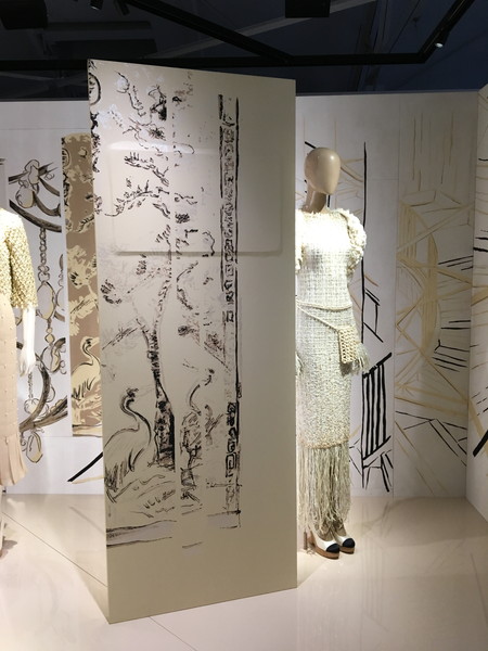 シャネル マドモアゼル プリヴェ展 天王洲アイル CHANEL MADENOISELLE PRIVE ベージュ