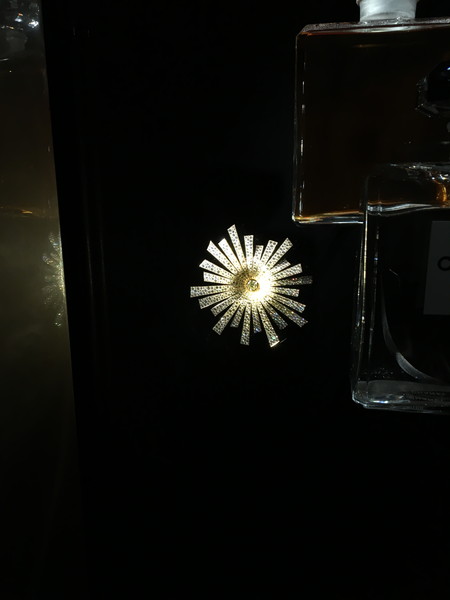 シャネル マドモアゼル プリヴェ展 天王洲アイル CHANEL MADENOISELLE PRIVE 金 ゴールド