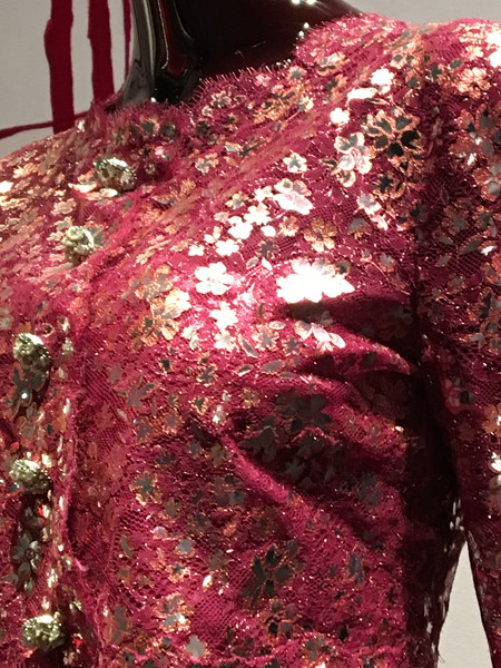 シャネル マドモアゼル プリヴェ展 天王洲アイル CHANEL MADENOISELLE PRIVE 赤 レッド