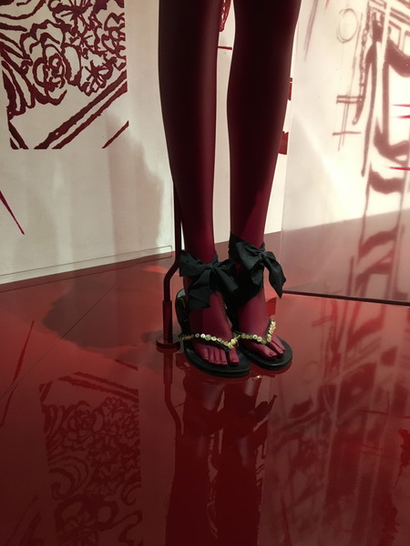 シャネル マドモアゼル プリヴェ展 天王洲アイル CHANEL MADENOISELLE PRIVE 赤 レッド