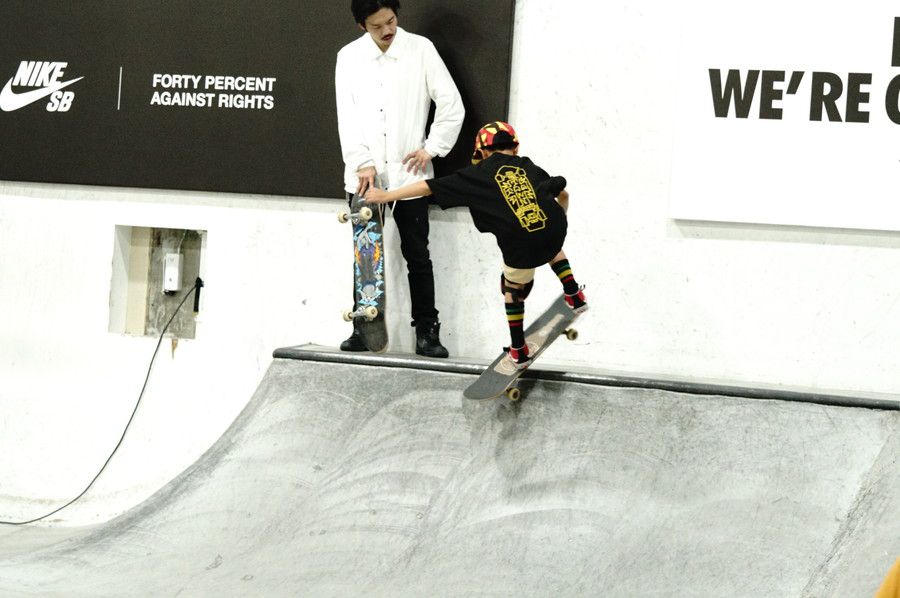 NIKE sbdojo FPAR DUNK 「WILD RIDERS 2019」スケーティング キッズ