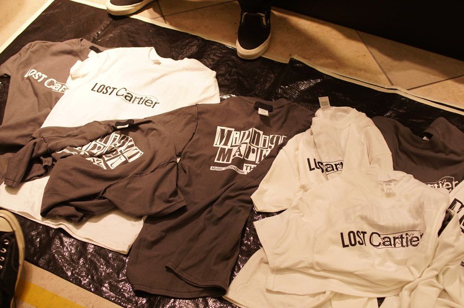 ミッドナイトマーケット(MIDNIGHT MARKET) ロゴTシャツ