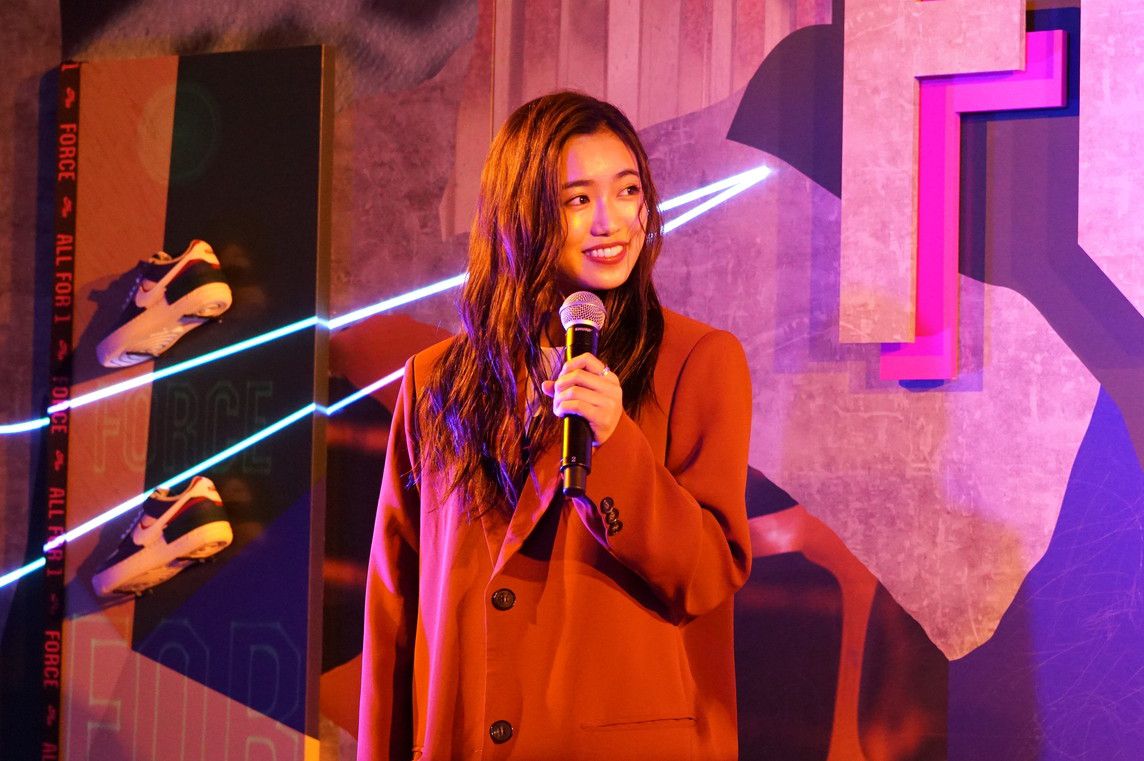 山口乃々華(やまぐち ののか) E-girls ナイキブース