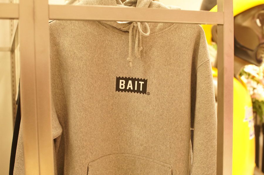 ベイト BAIT パーカー