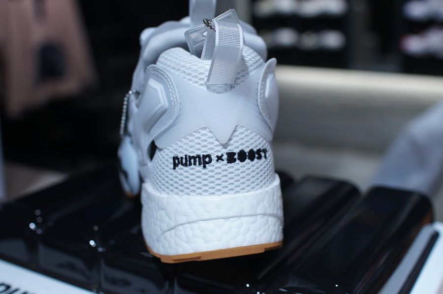 インスタポンプ フューリー ブースト(Instapump Fury Boost) ブラック&ホワイト Black & White 白/ホワイト