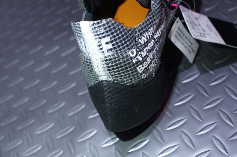 オフホワイト x ナイキ ヴェイパー ストリート OFF-WHITE x NIKE VAPOR STREET ブラック CD8178-001 アッパー