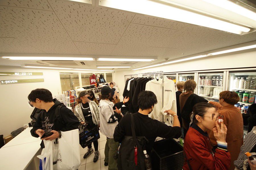 ザ コンビニ(THE CONVENI)ミッドナイトマーケット(MID NIGHT MARKET) @銀座ソニーパーク