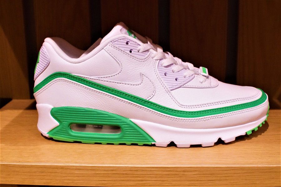 26.5cm undefeated NIKE air max 90 白　緑
