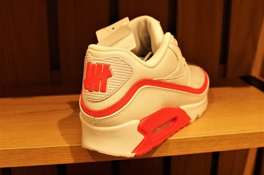 エアマックス90 アンディフィーテッド AIR MAX 90 UNDEFEATED ホワイト/レッド 白/赤 ヒール