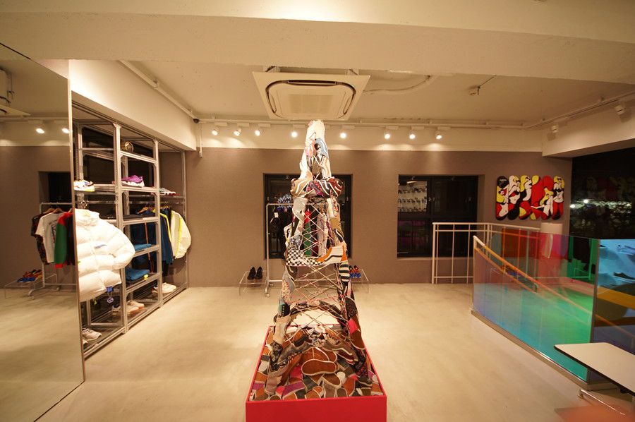 BILLY'S ENT HARAJUKU (ビリーズ エンター 原宿) 店内2F